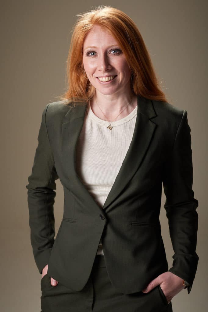 Professionell porträttfoto, headshots, och pressbilder i Stockholm - Konterfej